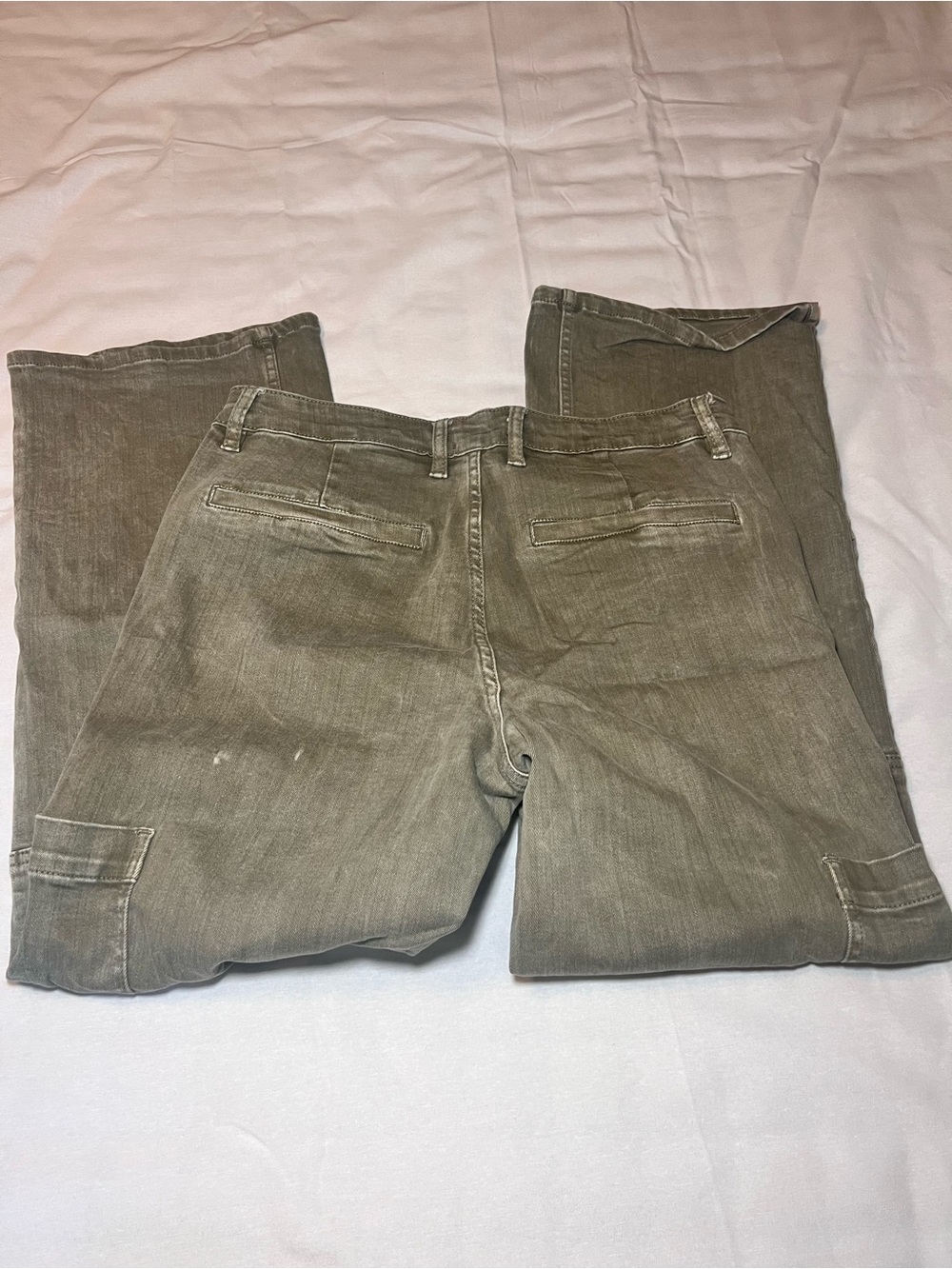 OAT New York Women’s Cargo Wide Leg Pants Size 29 Olive Green